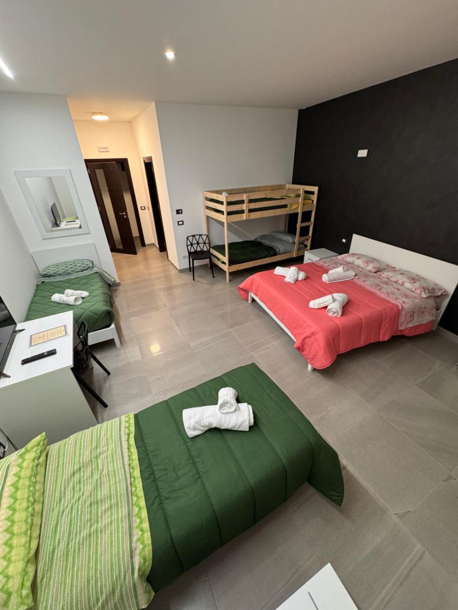 Le Camere Dell'Emiro Castronuovo di Sicilia Exterior foto